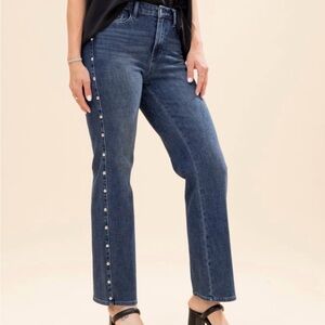 Judy Blue Straight Leg Jeans with Side Button Stud Accents Size 11/30 NWT